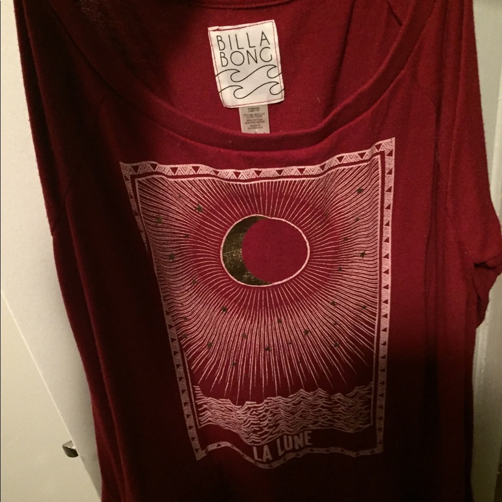 2 long sleeve (could be worn off the shoulder)